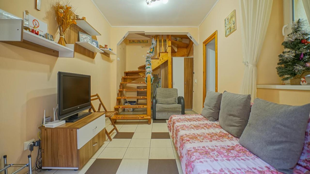 Apartament Simon Брашов Екстериор снимка