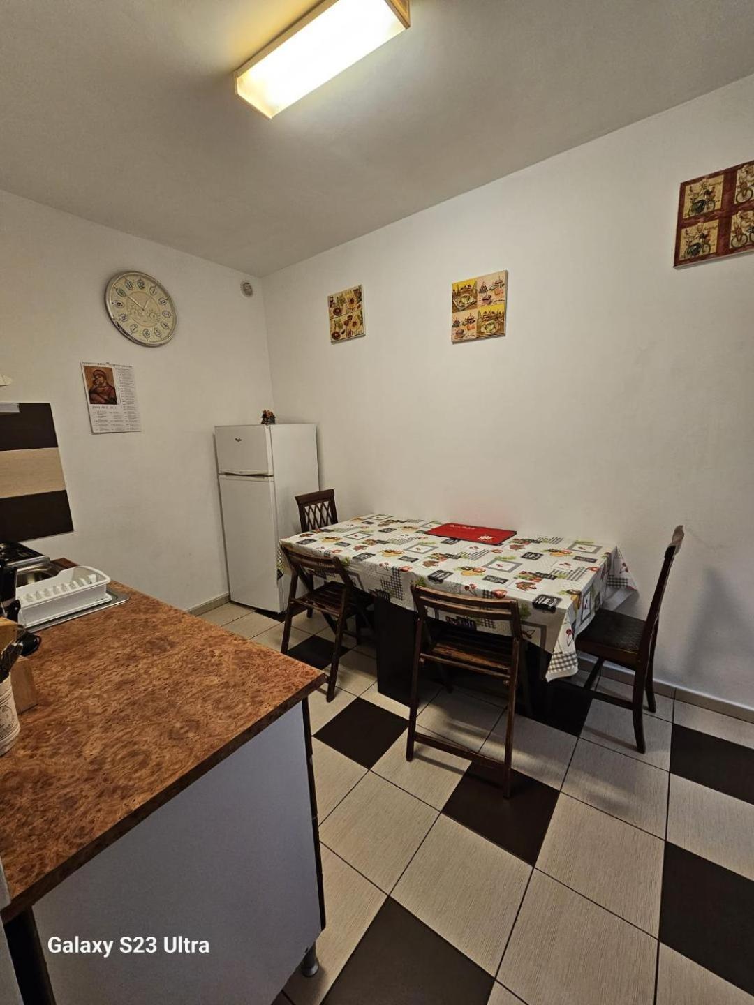 Apartament Simon Брашов Екстериор снимка