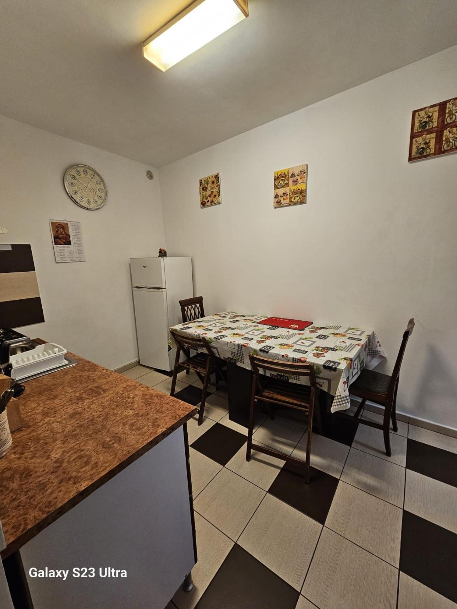 Apartament Simon Брашов Екстериор снимка