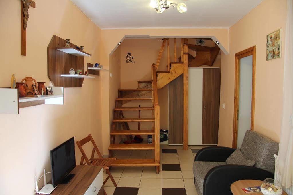 Apartament Simon Брашов Екстериор снимка