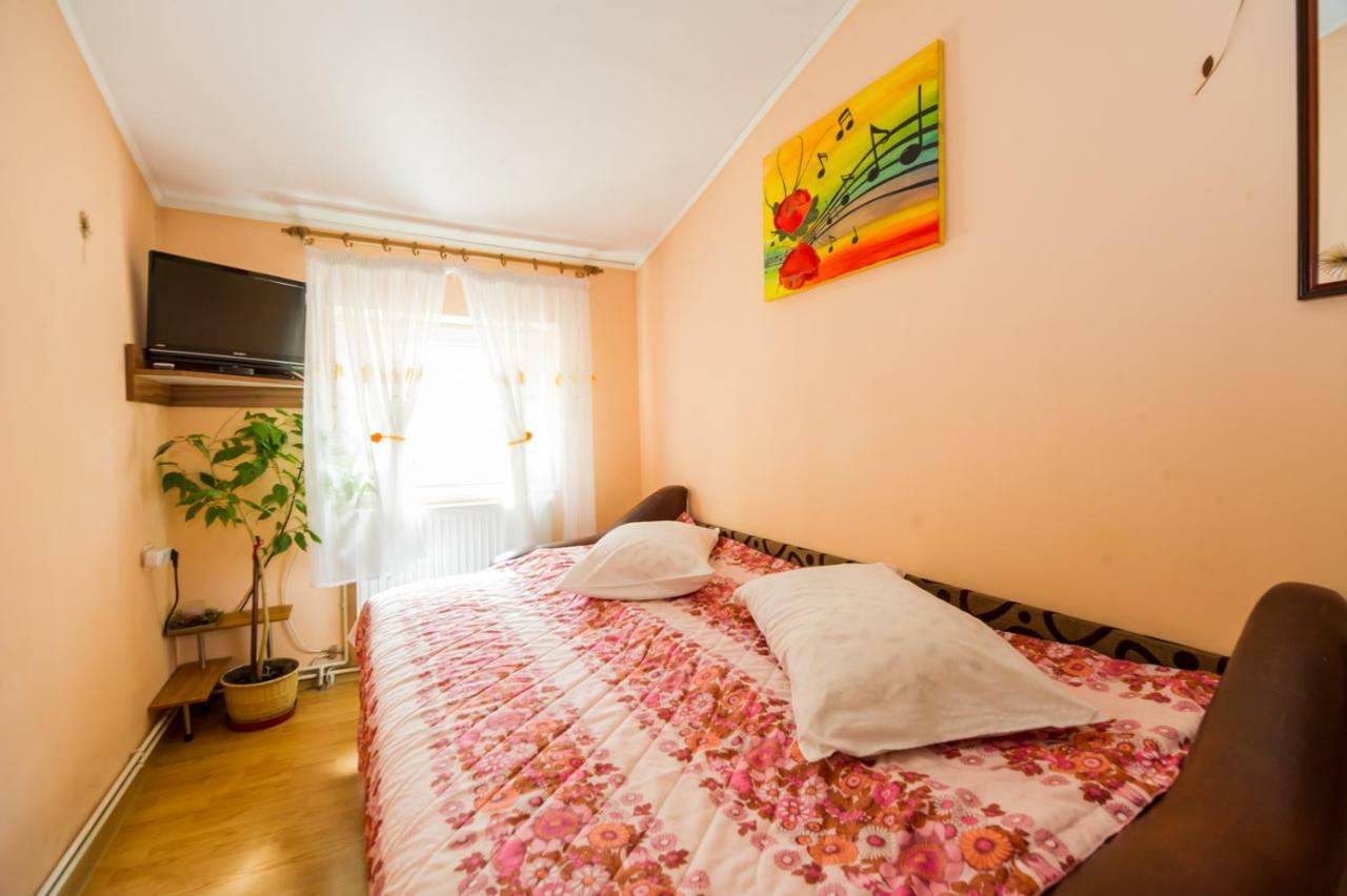 Apartament Simon Брашов Екстериор снимка